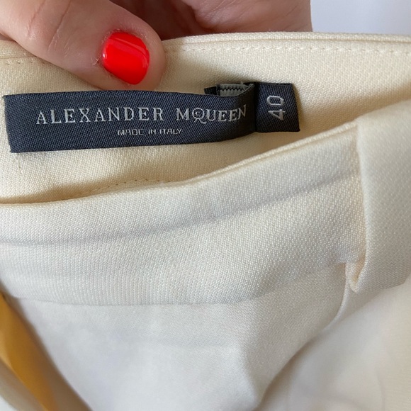 Alexander McQueen Suit 38-40 - Picture 12 of 16